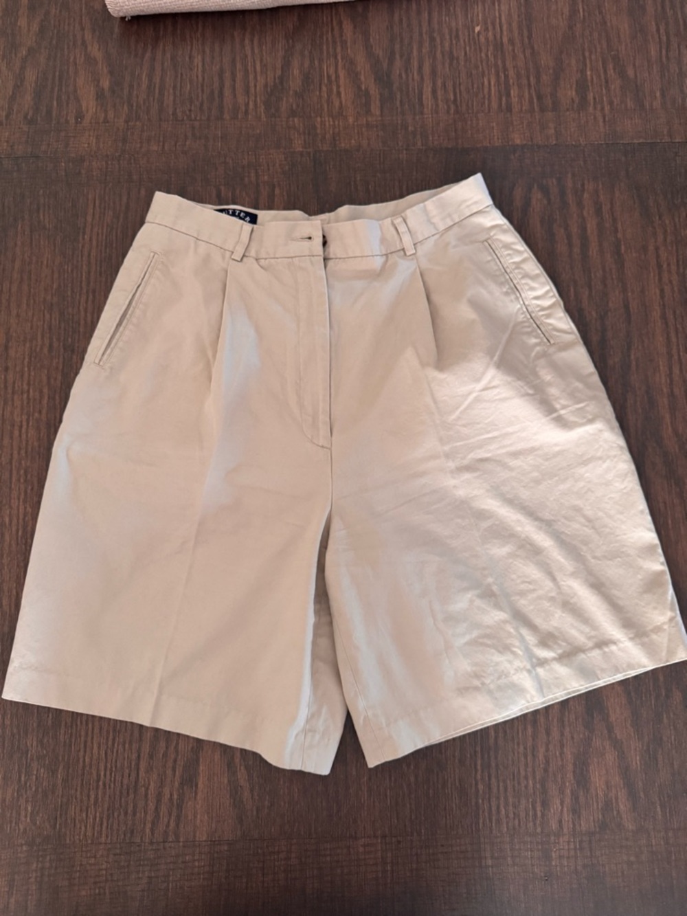 Cutter & Buck High-Waist Pleated‎ Kkahi 100% cotton Shorts Women's 14 Bermuda